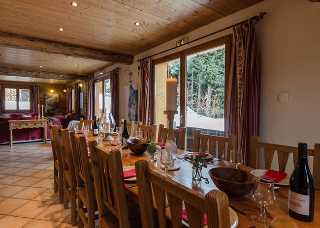 Catered chalet in Peisey showing the dining table